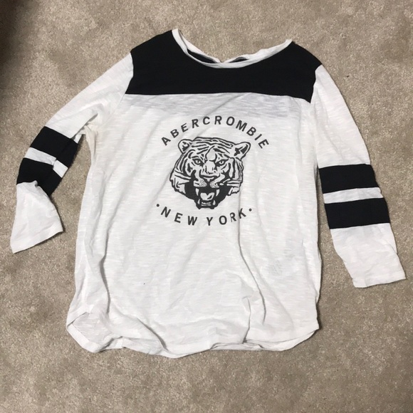 Top - Picture 1 of 2